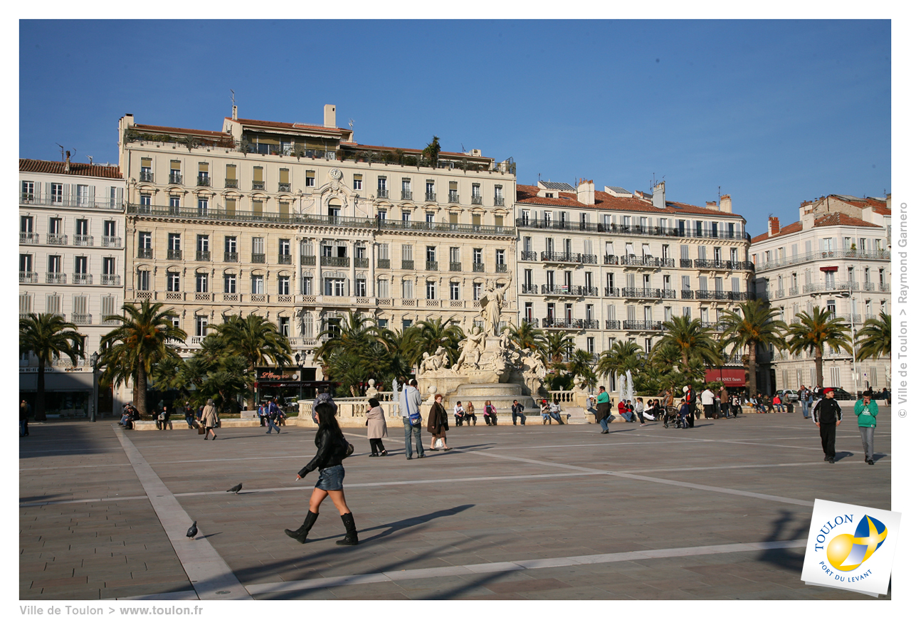 Visiter Toulon et sa place de la Liberté © Villedetoulon.fr