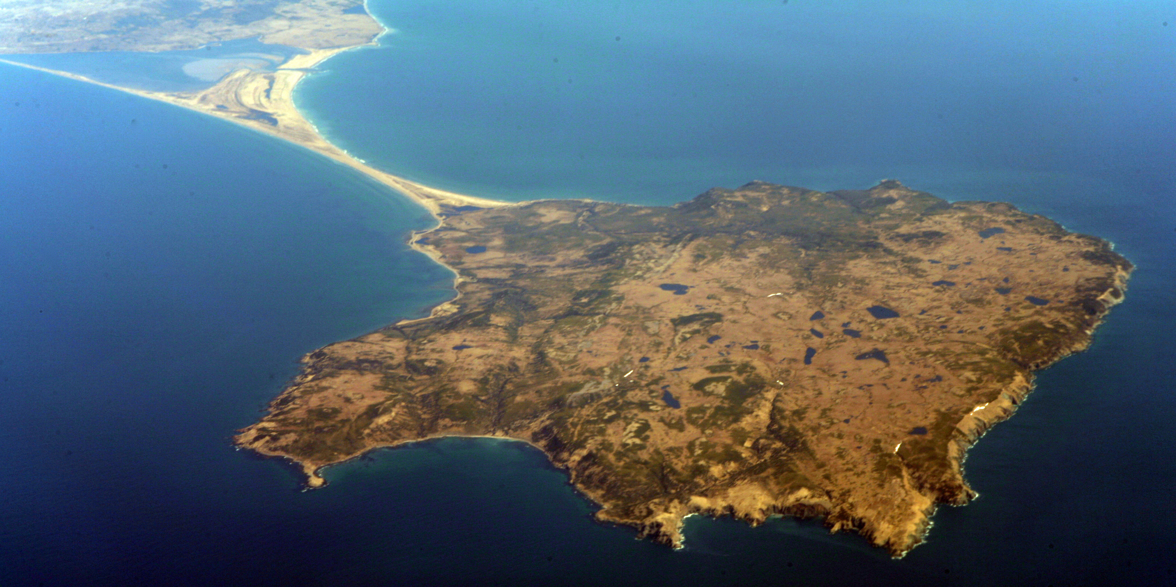 Vue aérienne sur la presqu'île de Langlade © Wikipedia