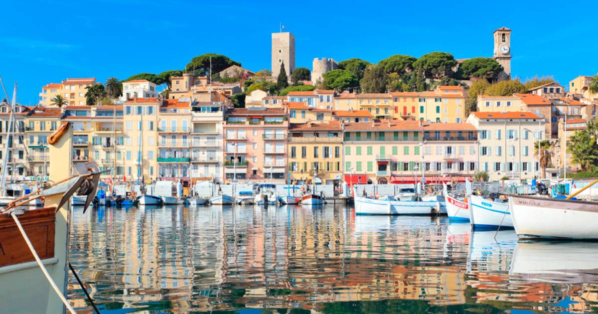 Vue sur le vieux port de Cannes © France.fr