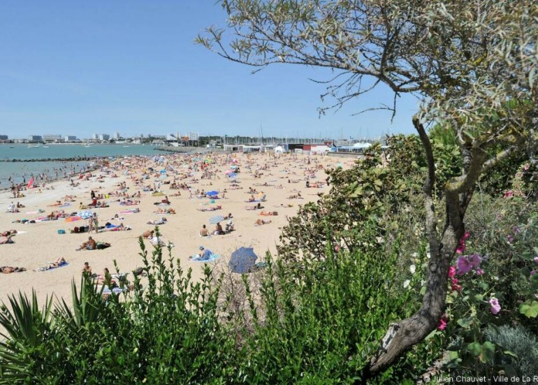 Visiter la Rochelle et profiter de la plage des Minimes © La Rochelle Tourisme