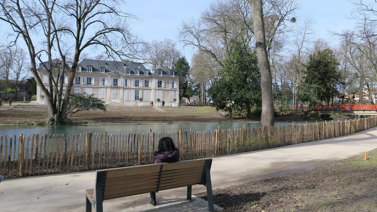 Visiter le Val-de-Marne et le Parc Georges Méliès à Orly © Le Parisien