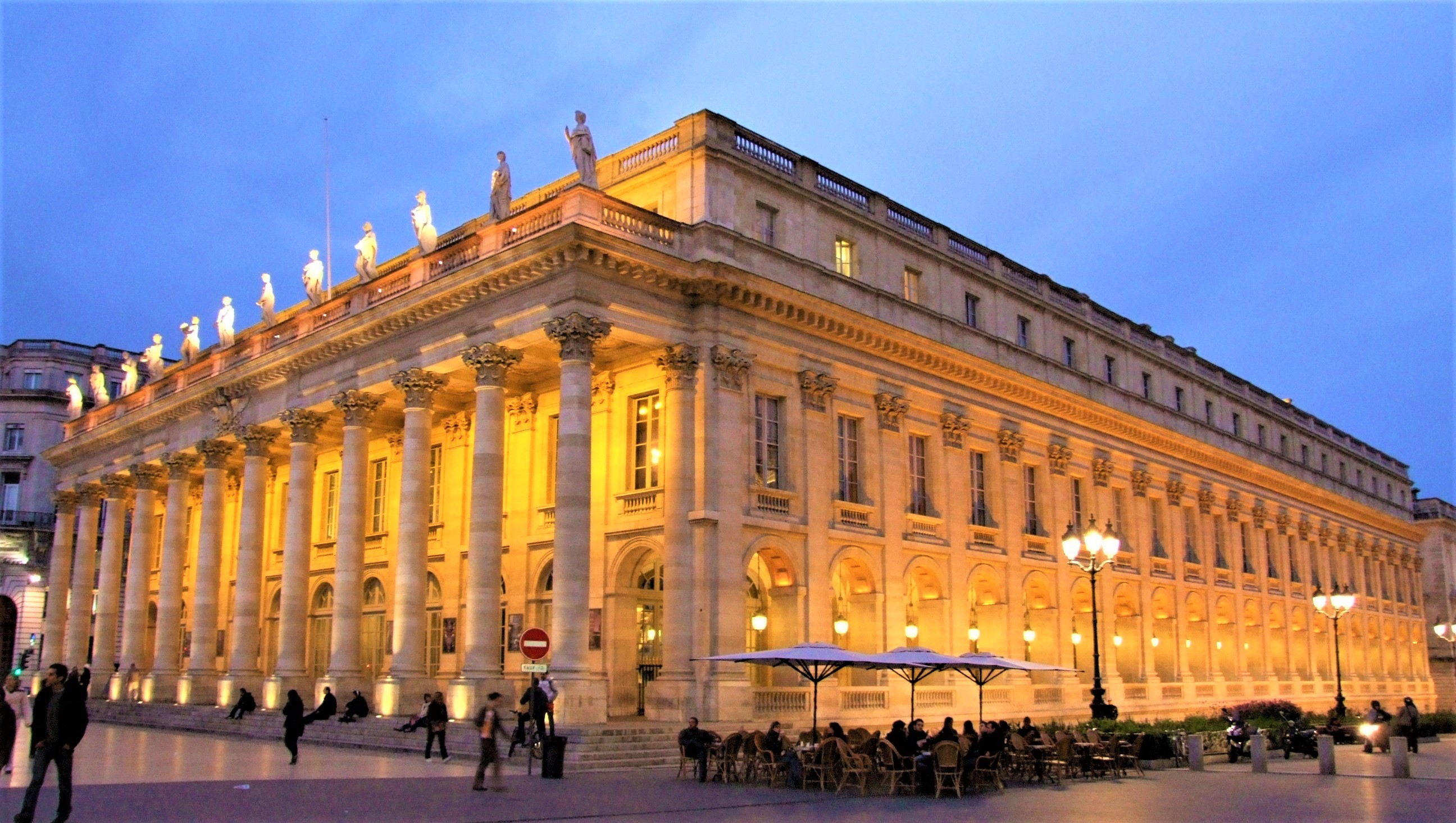 Visiter Bordeaux et le grand théâtre © Wikipedia