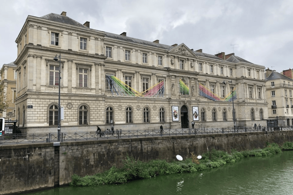Musée des Beaux-Arts et Hôtel des Lices © Actu.fr