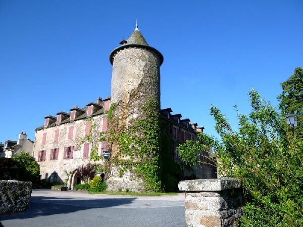 Le château des Évêques © Tourisme Aveyron