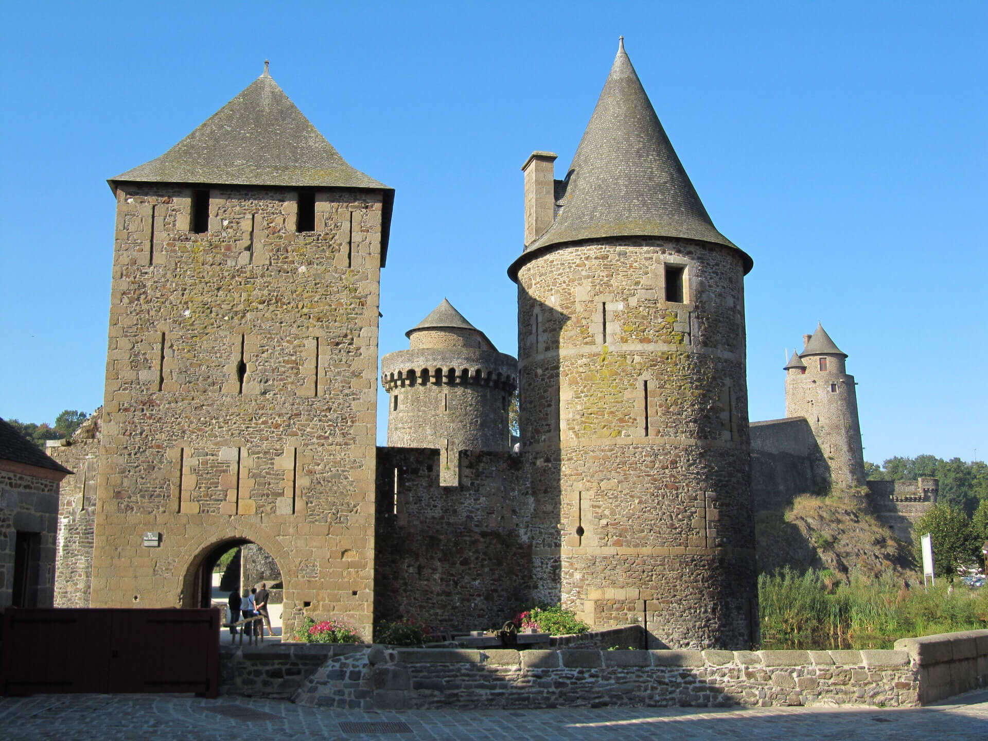 Château de Fougères © Guiriden Vacances
