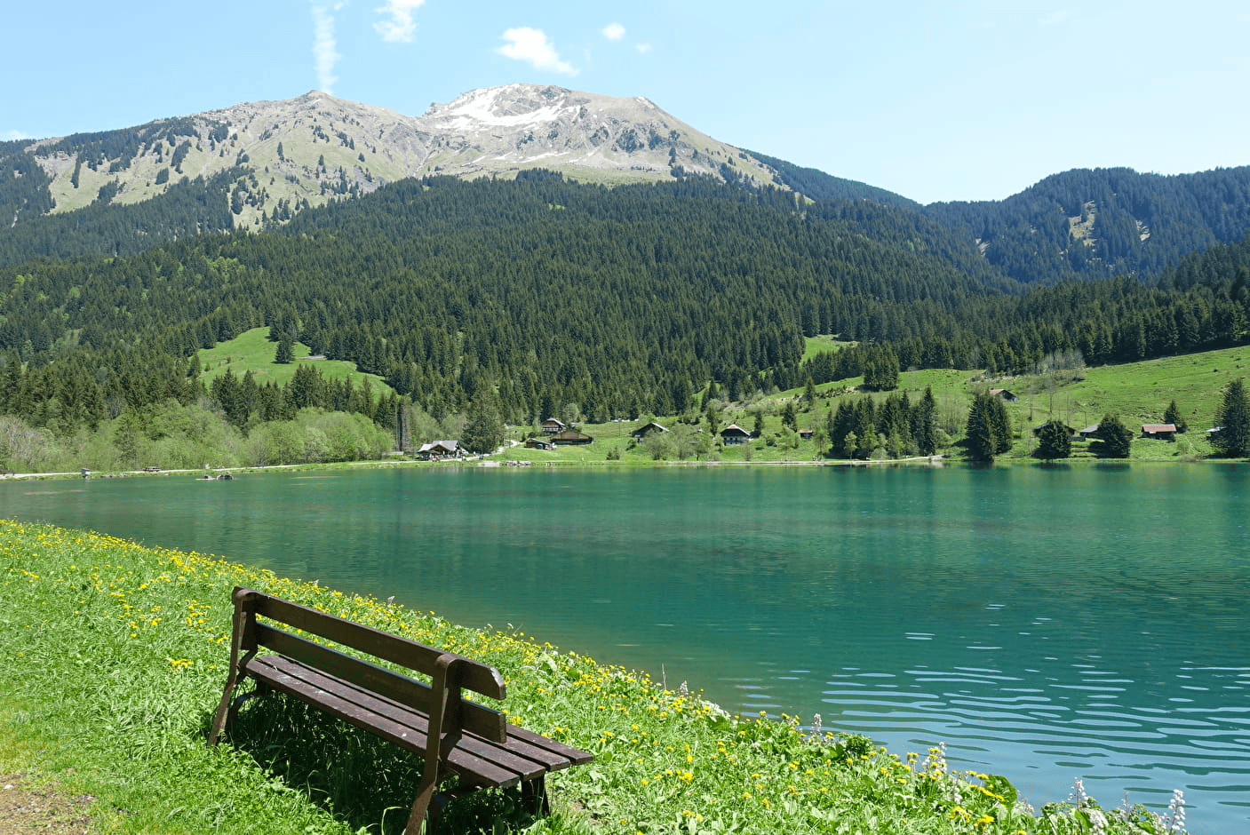 Lac des Plagnes parmi les lacs de Haute-Savoie ©Savoie Mont Blanc 