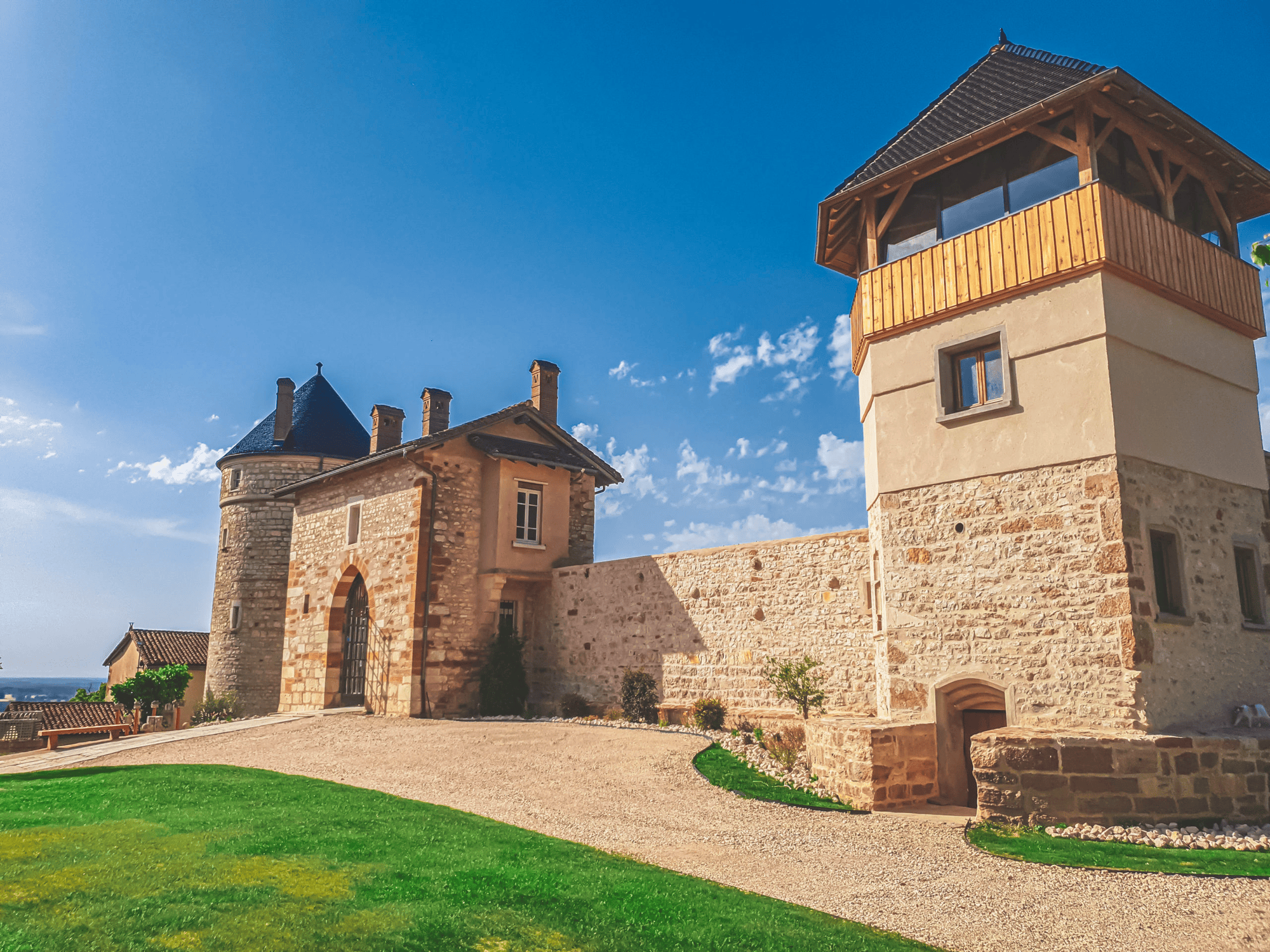 Le chateau de Treffort dans l'Ain © Chateau-Treffort.fr