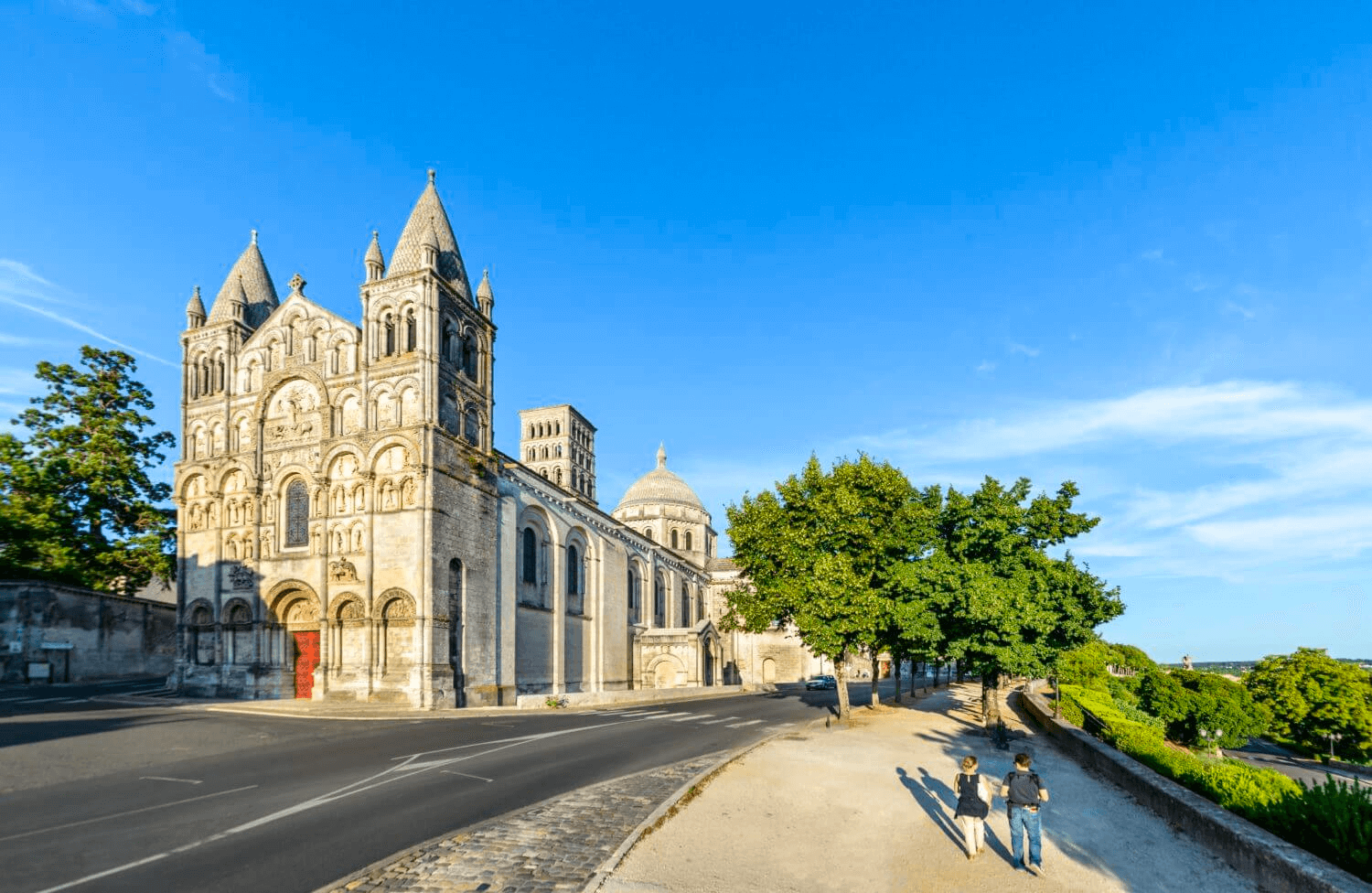 Cathédrale Saint-Pierre ©Infiniment Charente