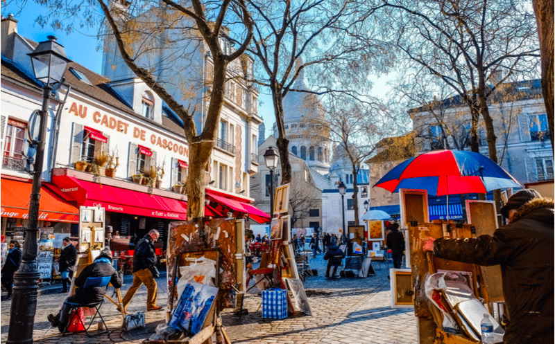 La Place du Tertre au coeur de Montmartre ©  Vivre Paris