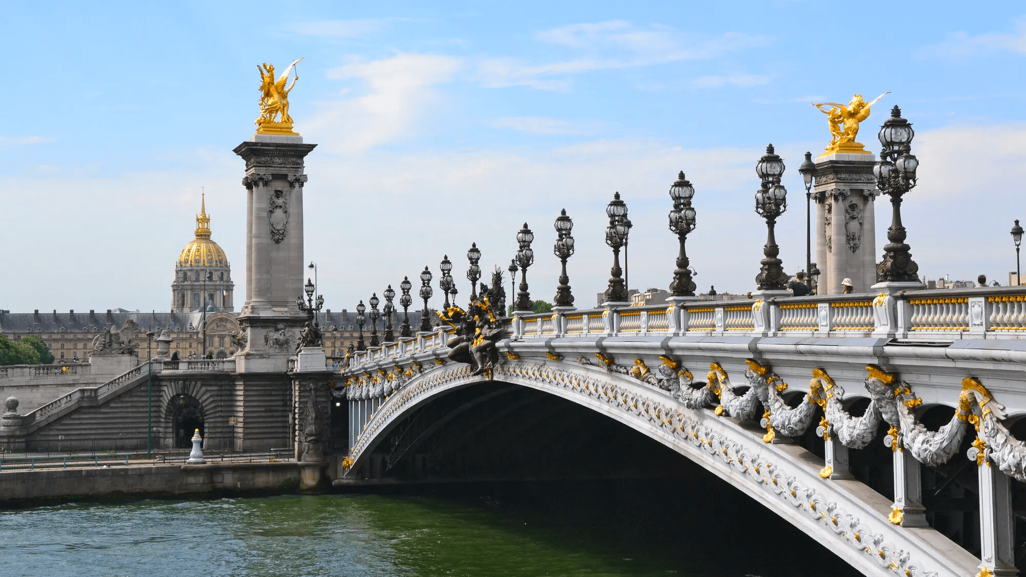 Pont Alexandre III © Familiscope