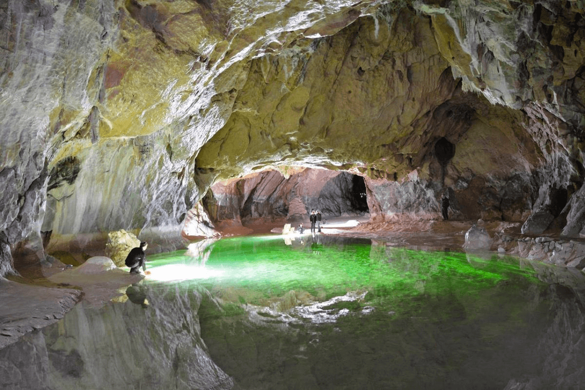 Grotte de Lombrives © 
Ariège Pyrénées Tourisme
