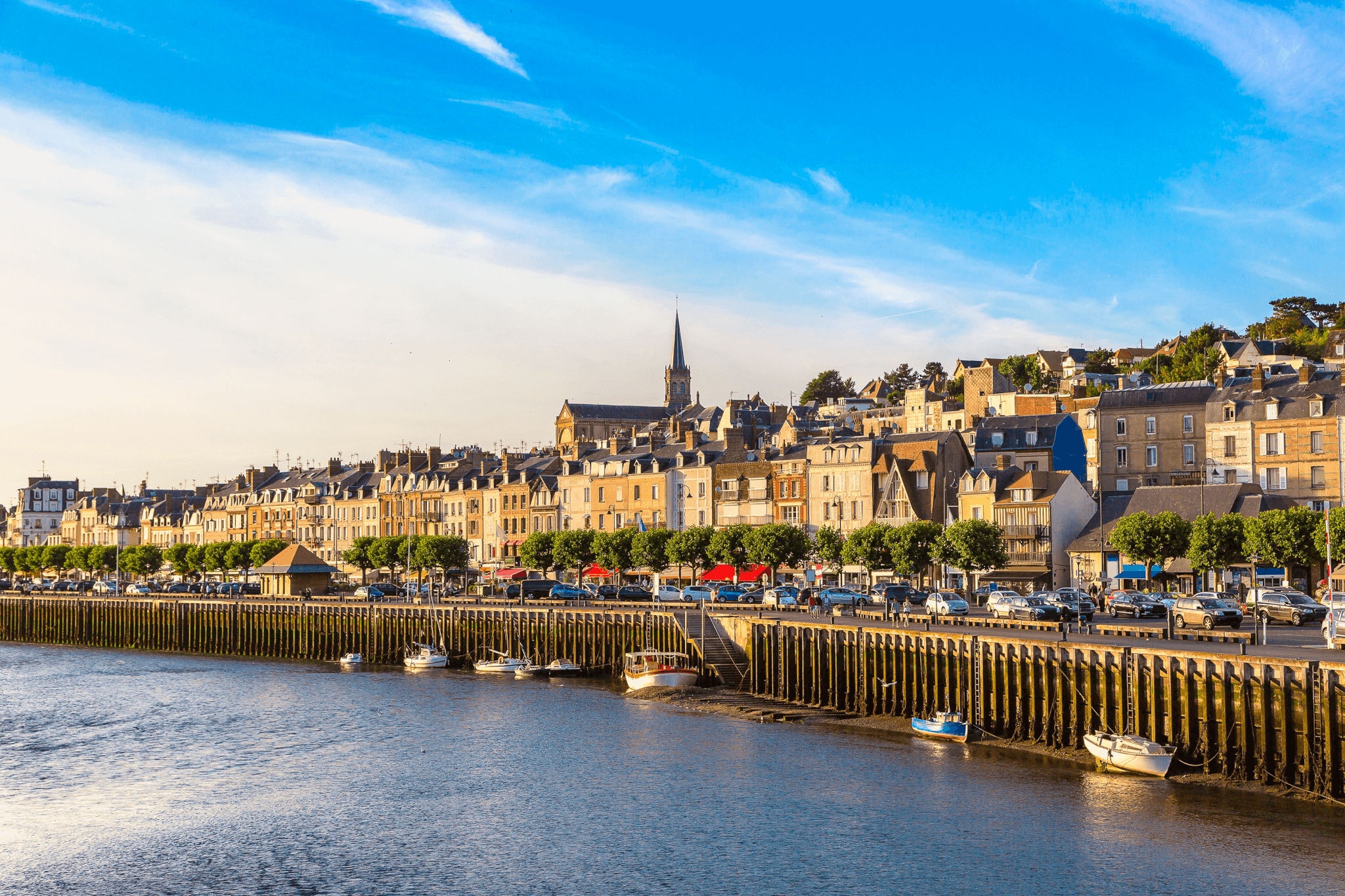 Visiter le Calvados et Deauville ©Expedia
