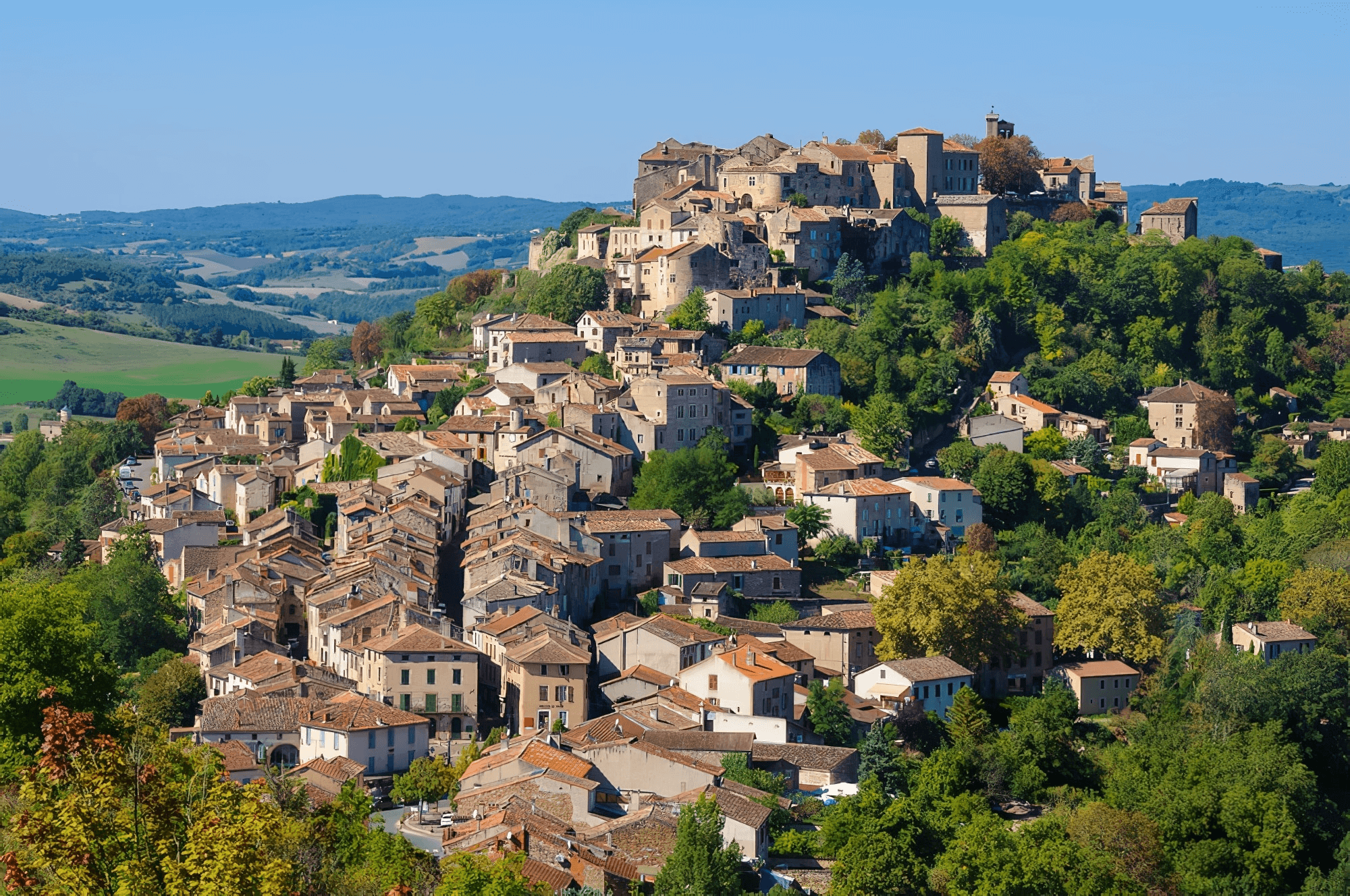 Cordes-Sur-Ciel le village perché parmi les plus beaux villages de France ©Generation Voyage