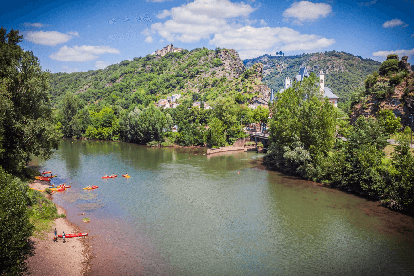 La rivière et les bords du Tarn en bateau ©Office de Tourisme Vallée du Tarn