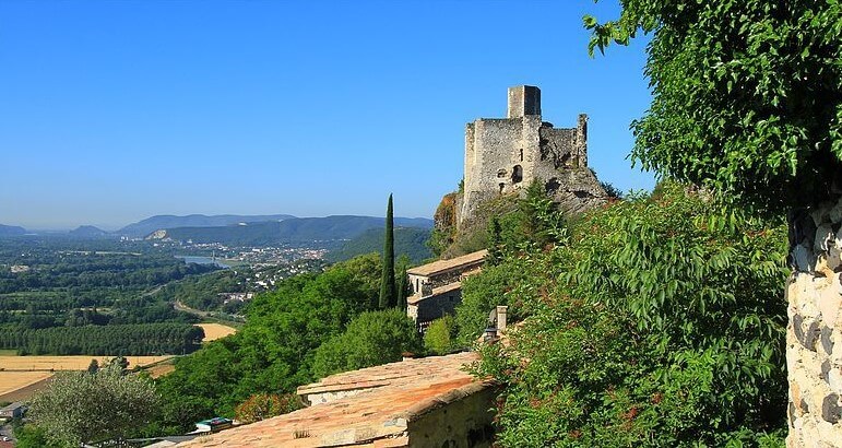 Le château de  Rochemaure © Château Féodal et Ruine Médiévale