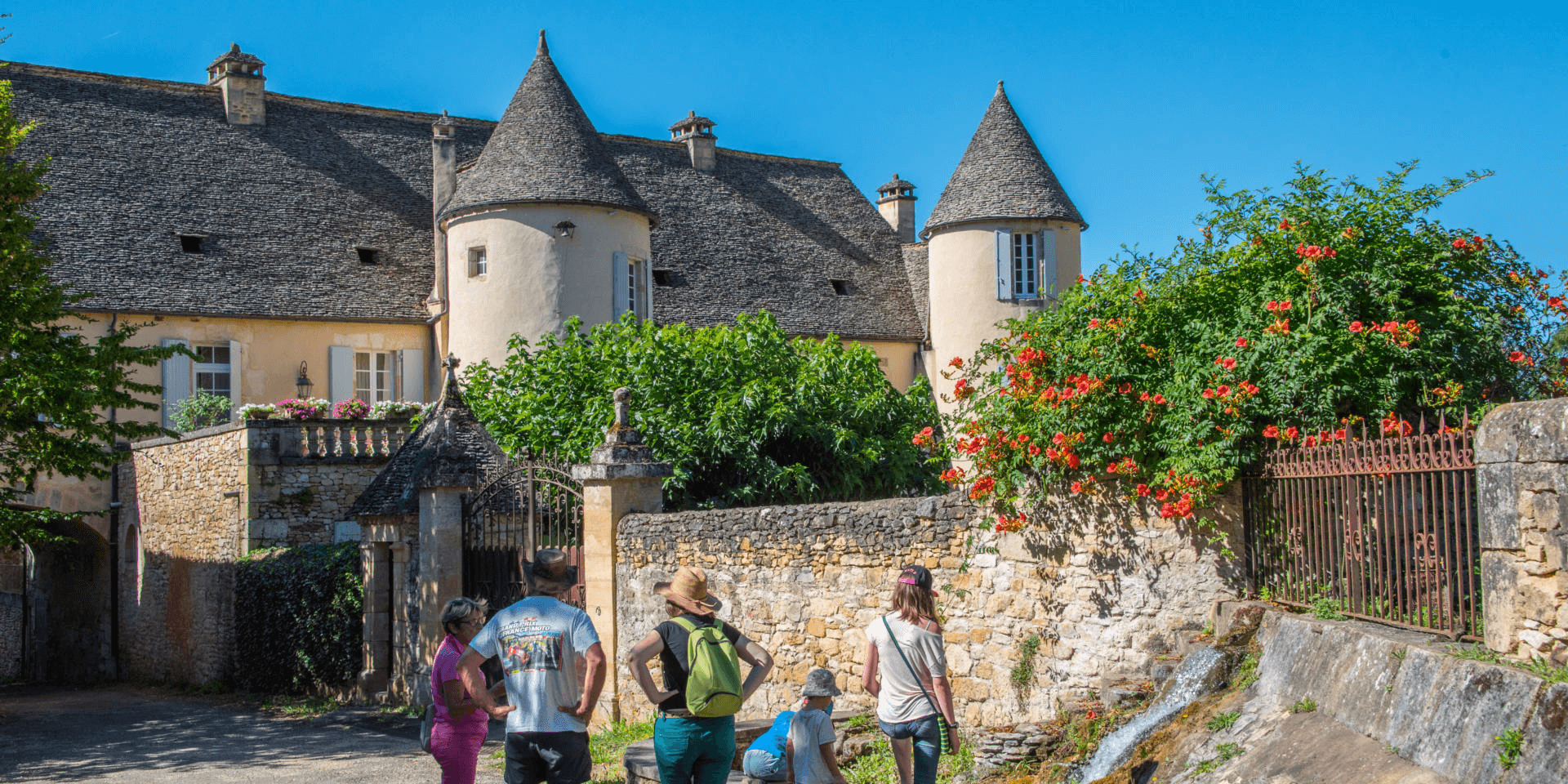 Partez à la découverte de Saint-Vincent-de-Cosse et ses 3 châteaux © Sarlat Tourisme