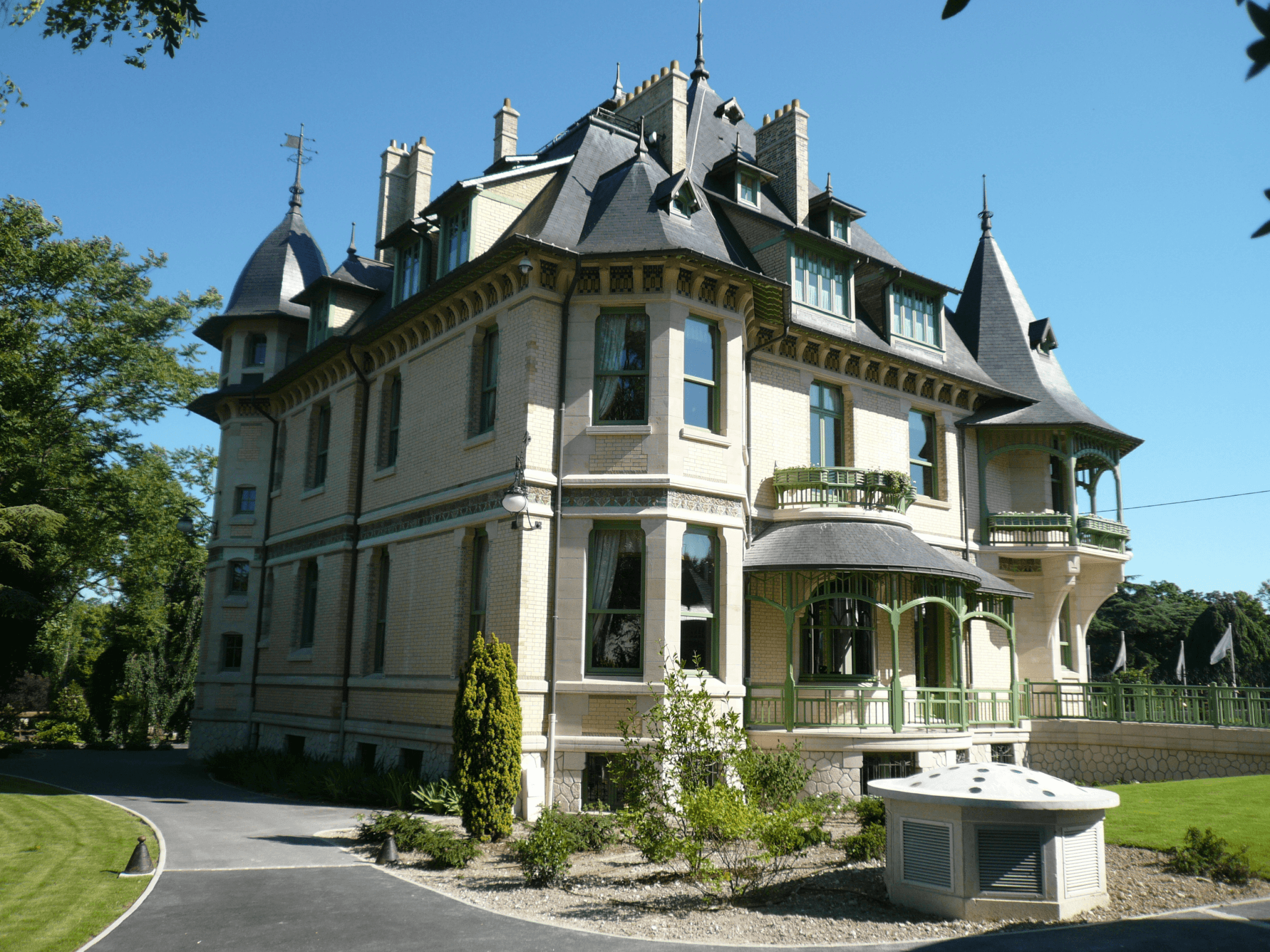 Visiter Reims et la villa Demoiselle © Wikipedia