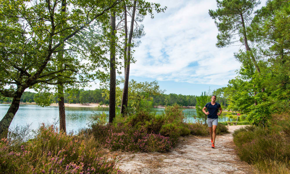 Promenez-vous autour du Lac de Clarens à Casteljaloux ©Tourisme Lot-et-Garonne