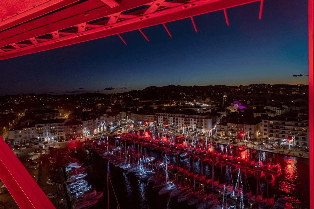 La ville de la Seyne-sur-Mer illuminée pour les fêtes de Noël © La Seyne -sur-Mer