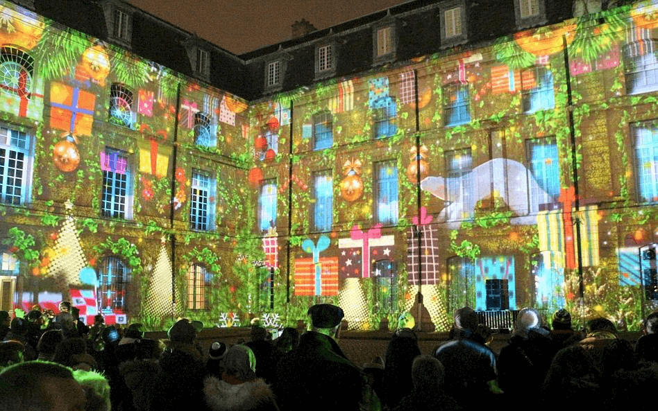 Illuminations aux Palais des Ducs à Dijon © Christian GUILLEMINOT