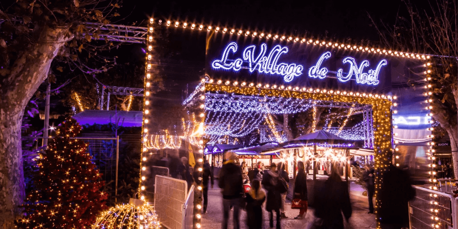 L'entrée du marché de Noël à Cannes © Hotel Olivier Cannes