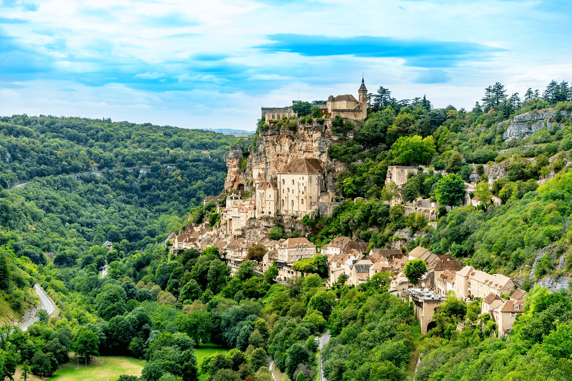 Top 20 des plus beaux villages perchés de France (2025)